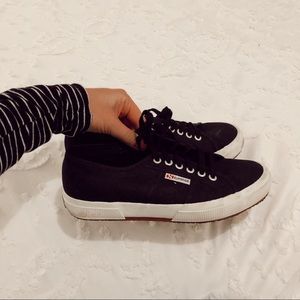 Superga Sneakers